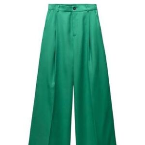 Zara Vibrant Green Flowy Pleated Pants